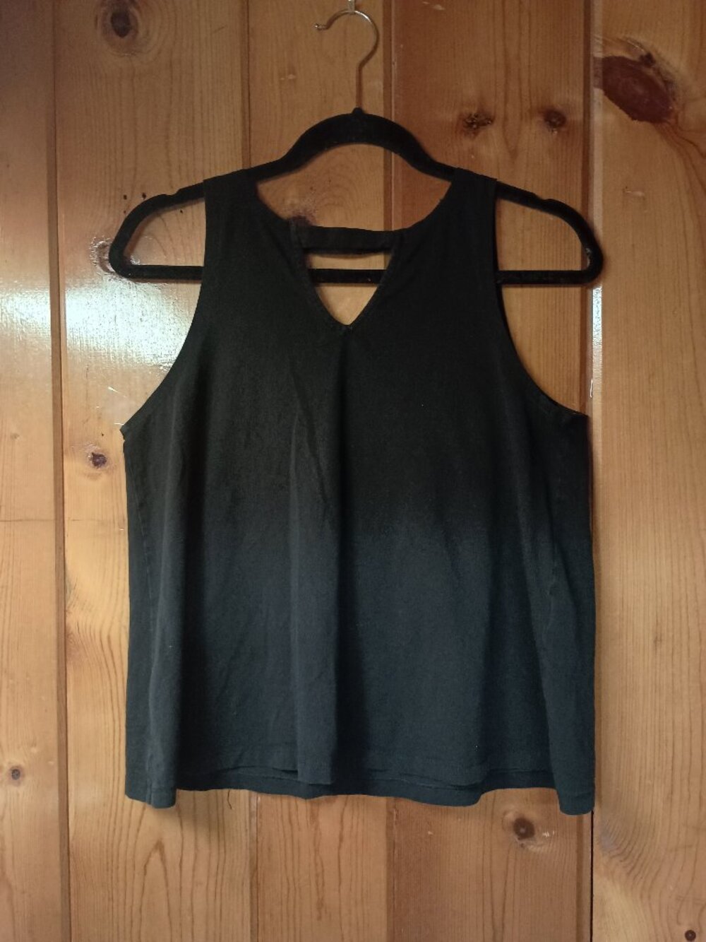 Black Sleeveless Top Keyhole Synergy Size Med (Large) Summer Goth Yoga Boho